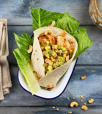 Food Service : Wrap de tartare de courgettes &agrave; l&rsquo;indienne, poulet tandoori et noix de cajou